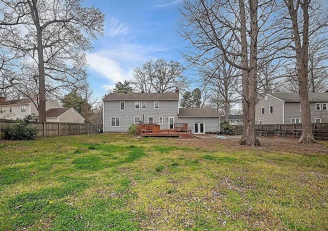 Image of 1771 Robindale Rd