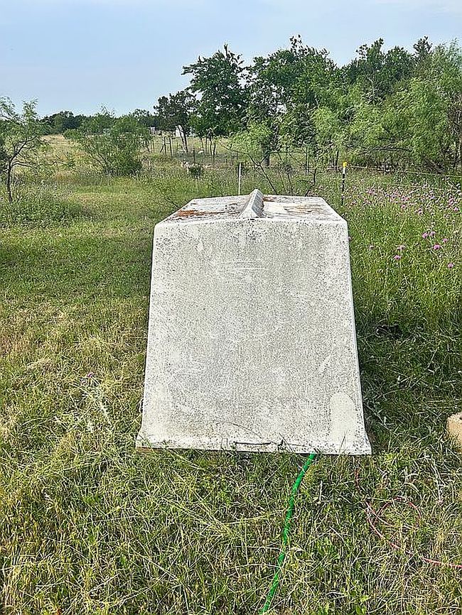 Photo of 2592 County Road 610, Hamilton, TX