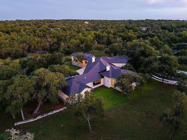 Photo of 401 Trail Ridge Rd, Wimberley, TX