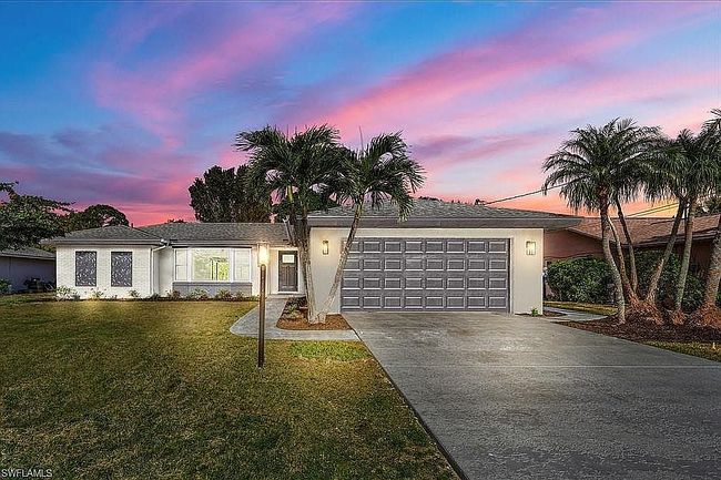 Image of 3829 Se 7th Ave