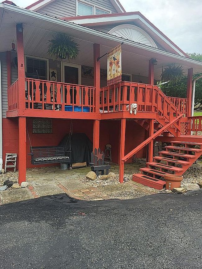 Image of 3852 Big Grave Creek Rd