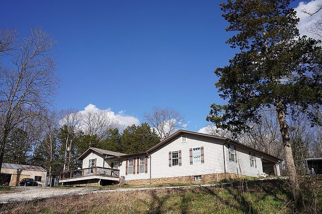 Photo of 486 Schaper Rd, Foristell, MO