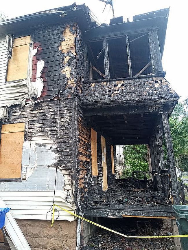 Photo of 12-14 Carver St, Springfield, MA