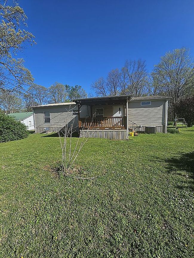 Image of 411 W Martin Rd