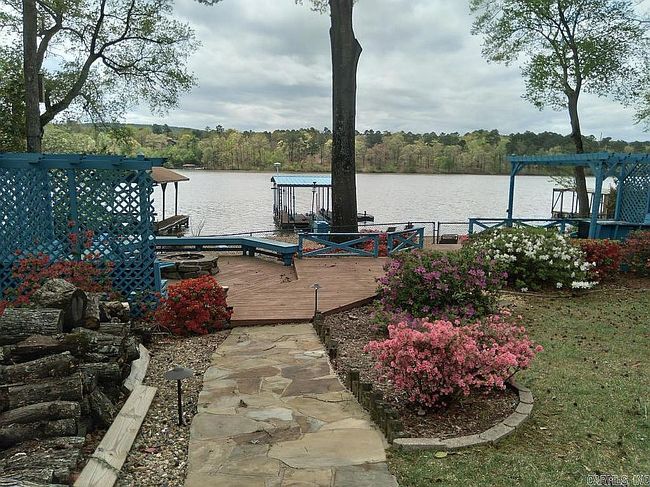 Image of 104 Silverwood Point