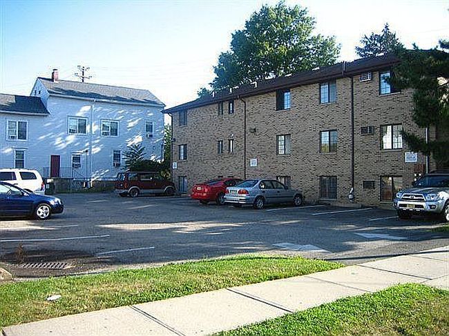 Photo of 79 Getty Ave #3C