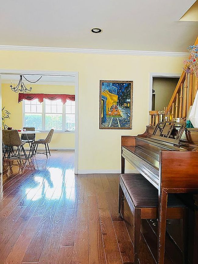 Image of 16705 Powells Cove Blvd #21