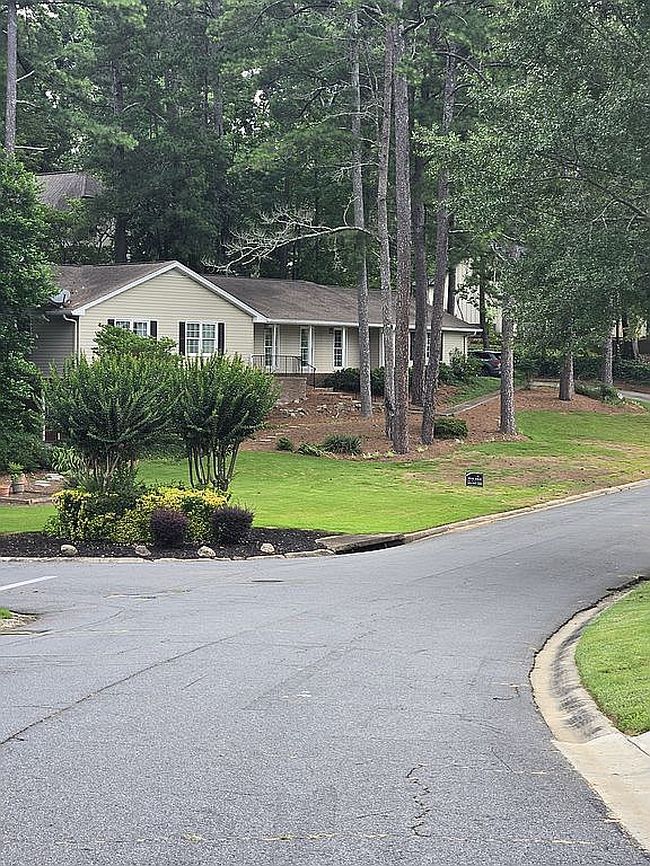 Additional photo 3 of property located at 3741 High Green Dr