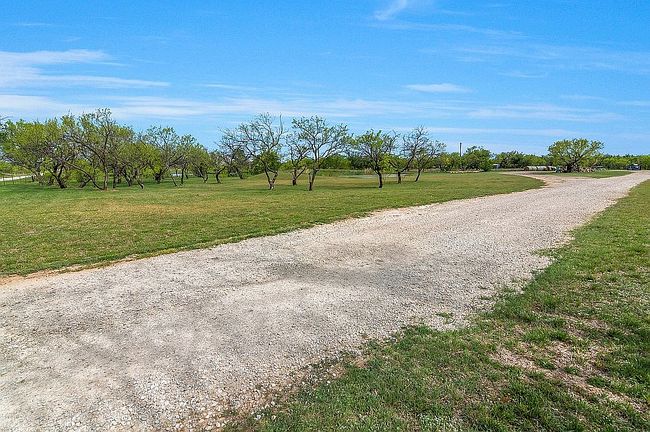 Additional photo 3 of property located at 375 Tilda Jane Ln