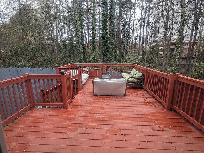 Additional photo 2 of property located at 703 Twin Brooks Ct Se