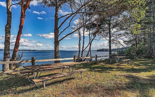 Preview of property located at 2324 E Marrowstone Rd