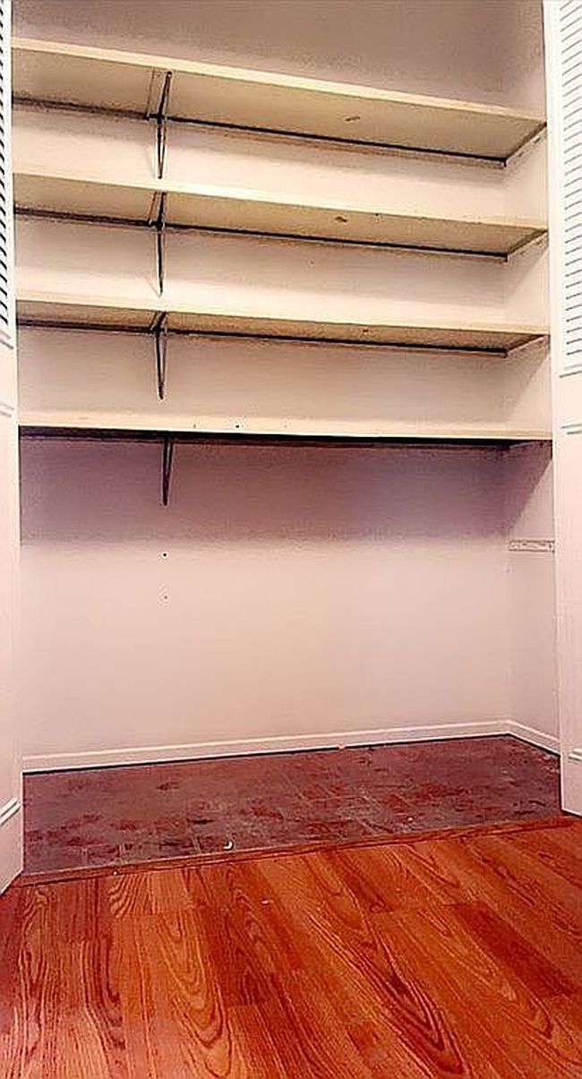 Additional photo 2 of property located at 2929 Ripplewood Dr