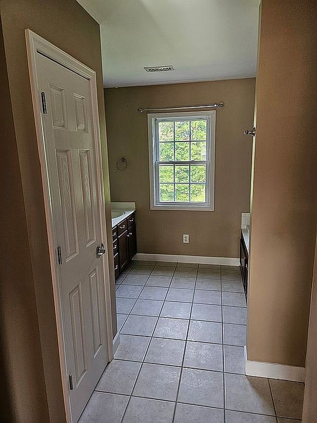 Photo of 4000 Deep Creek Dr, Madisonville, KY