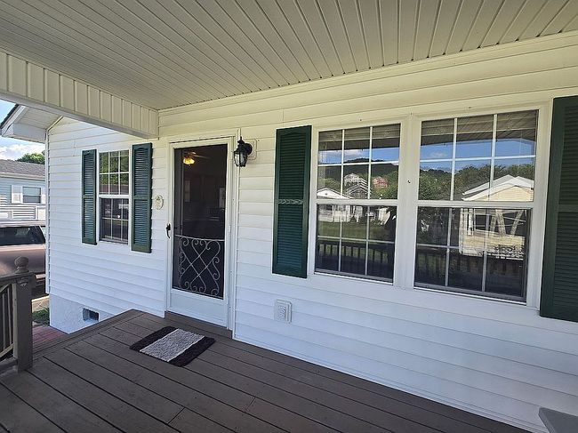 Additional photo 2 of property located at 68 Strollers Ln