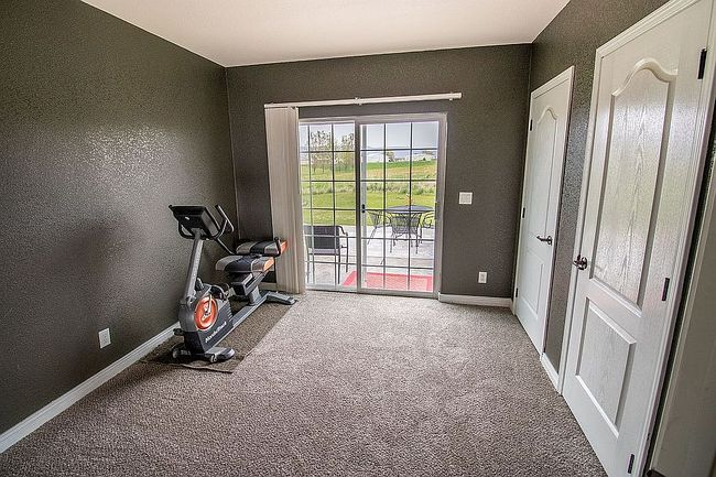 Image of 955 Redhawk Dr