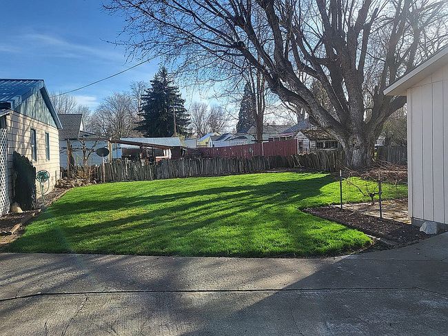 Photo of 305 Franklin St, Weston, OR