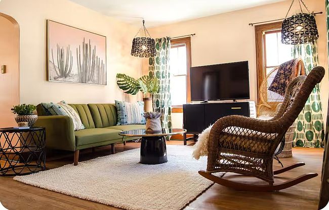 Image of 315 W 29th St