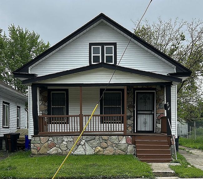 Image of 7413 Elmhurst St