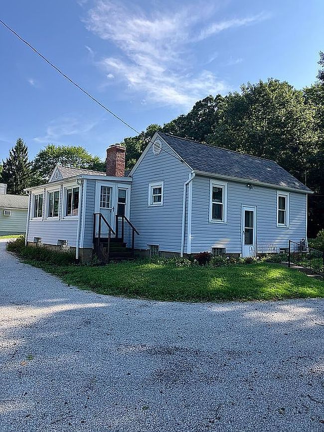 Additional photo 1 of property located at 712 S Hametown Rd