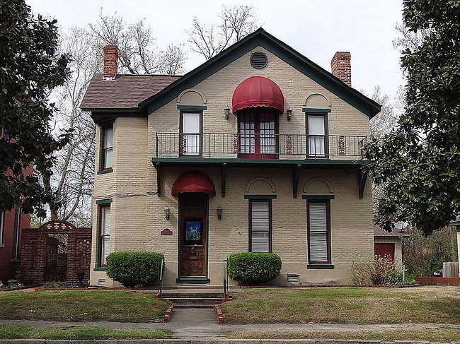 Image of 526 Perry St