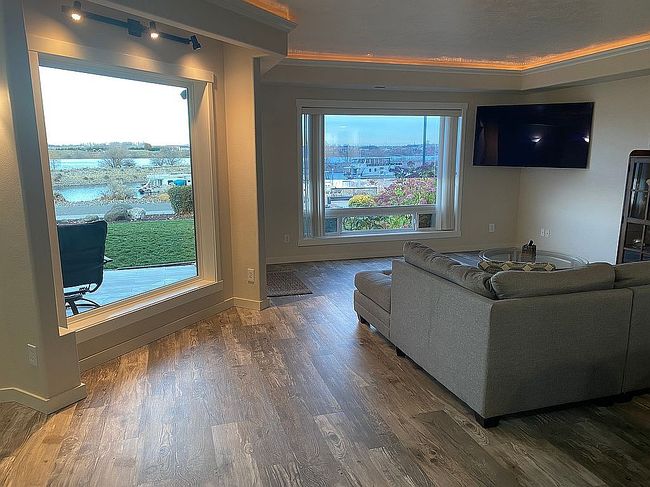Photo of 300 Columbia Point Dr Unit D101, Richland, WA