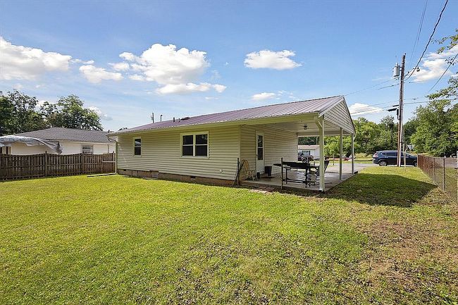 Photo of 148 Springdale Rd, Bristol, TN
