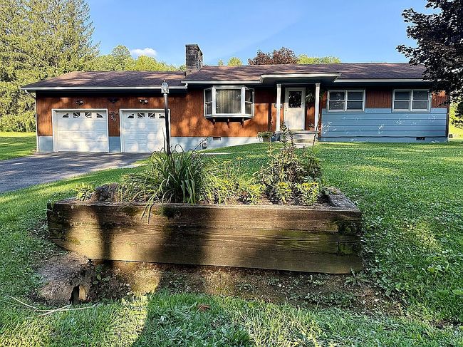 Photo of 39 Barron Ave, Elkins, WV