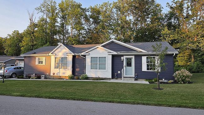 Photo of 5509 Champagne Ctr, Girard, PA