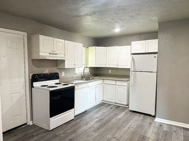 Photo of 1421 Hillcrest St, Mesquite, TX