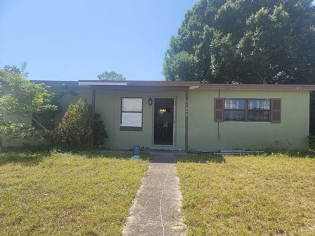 Image of 21495 Kenyon Ave