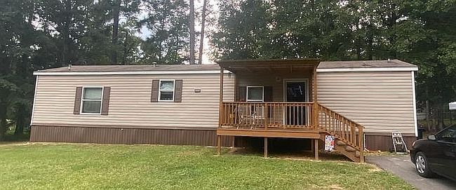 Photo of 617 Lee Road 283