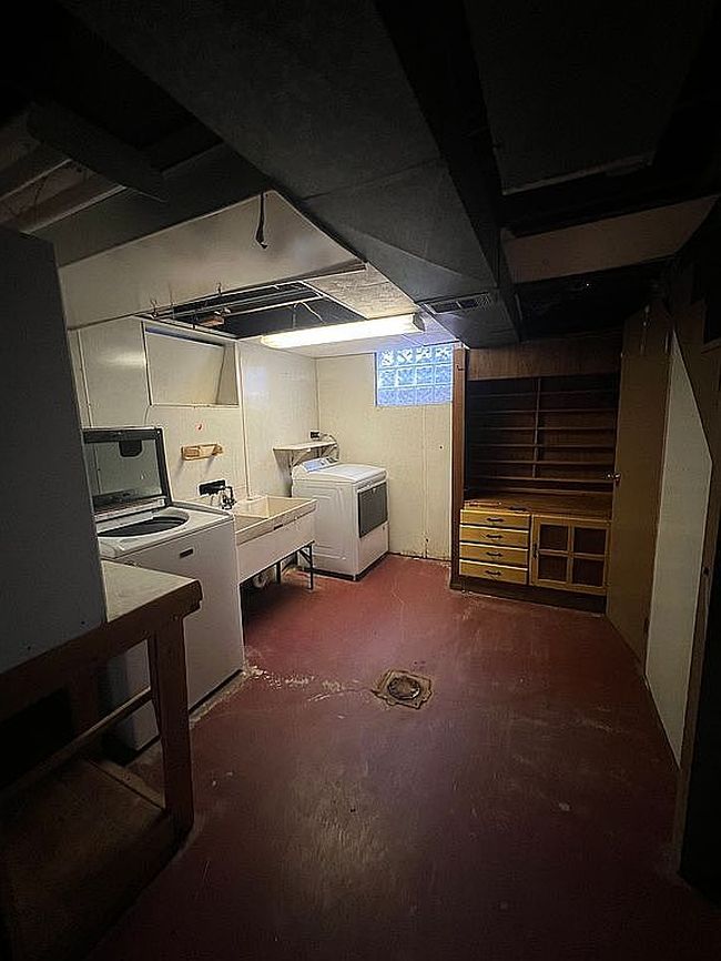 Additional photo 2 of property located at 190 White Bell Cir