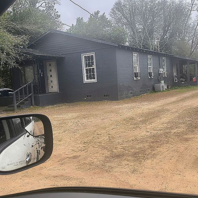Image of 709 E Jessamine St