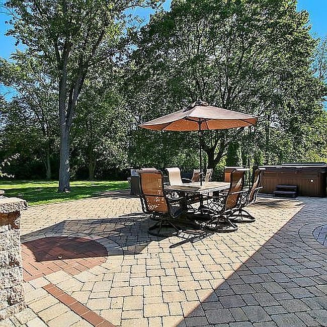 Image of 288 Crescent Knoll Dr