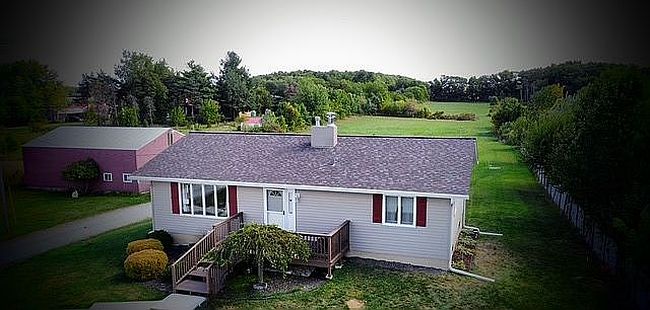 Photo of 185 S 675 W, Hebron, IN