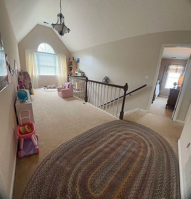 Preview of property located at 811 Creek Dr