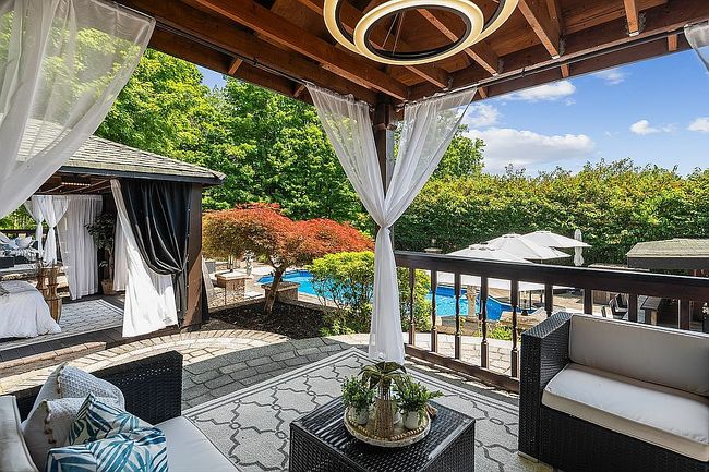 Photo of 19 Greentree Ln, Chester, NY