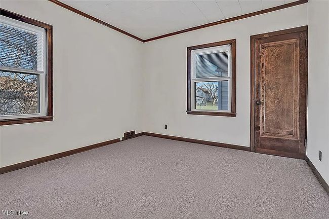 Image of 2209 Center Ct Nw