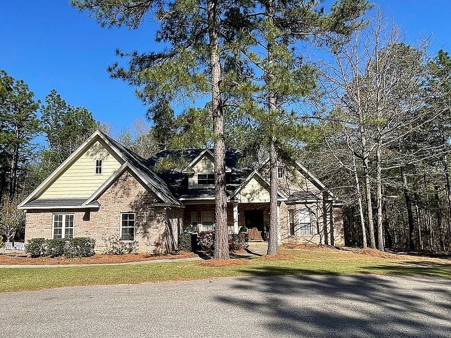 Preview of property located at 16 Foxhorn Rdg