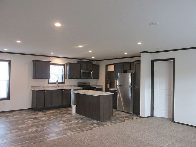 Image of 304 N Caley Pl