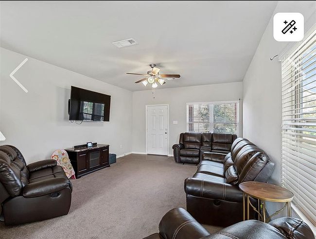 Additional photo 3 of property located at 1933 Howth Ave