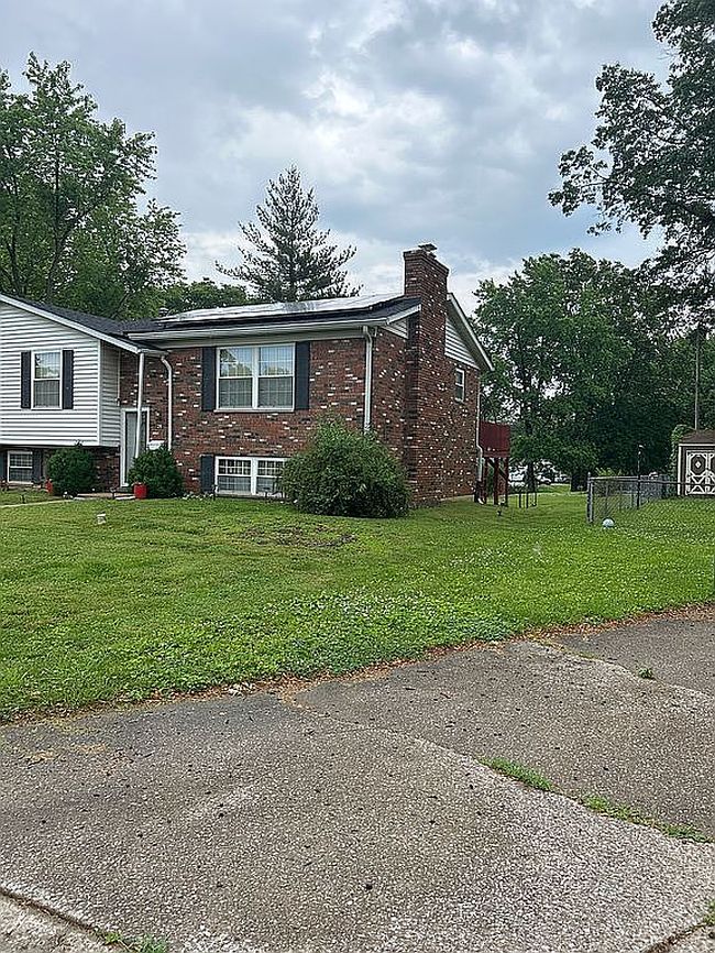 Additional photo 3 of property located at 29 Ben Louis Dr