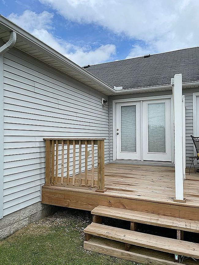 Photo of 1072 Maple Ridge Ave, Maysville, KY