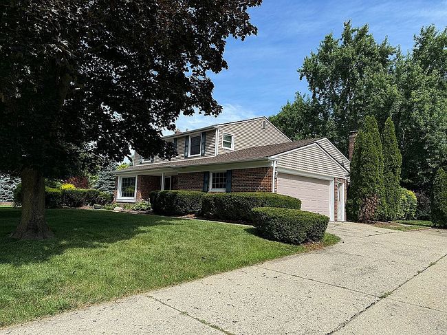 Preview of property located at 41546 Ladywood Ct