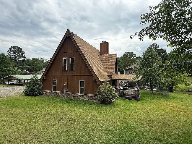 Additional photo 1 of property located at 212 Burchwood Ter