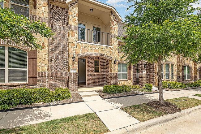 Photo of 2424 Belvedere Ln, Flower Mound, TX