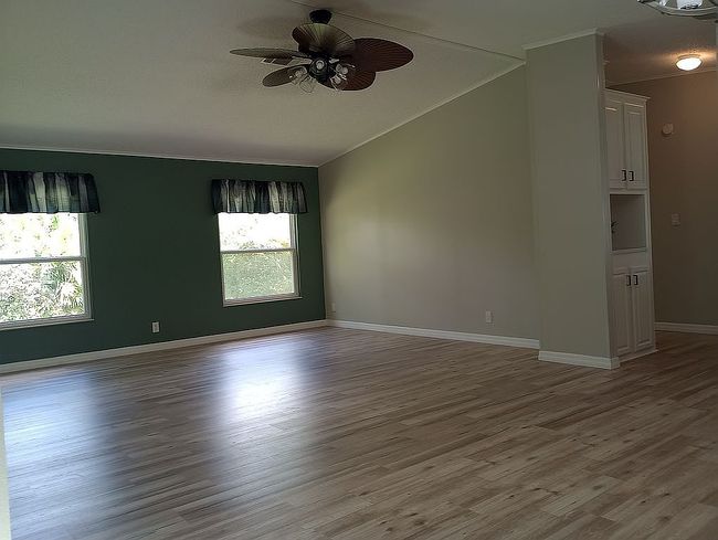 Additional photo 2 of property located at 3111 Deer Trl