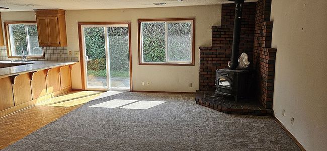 Image of 6175 Walnut Dr