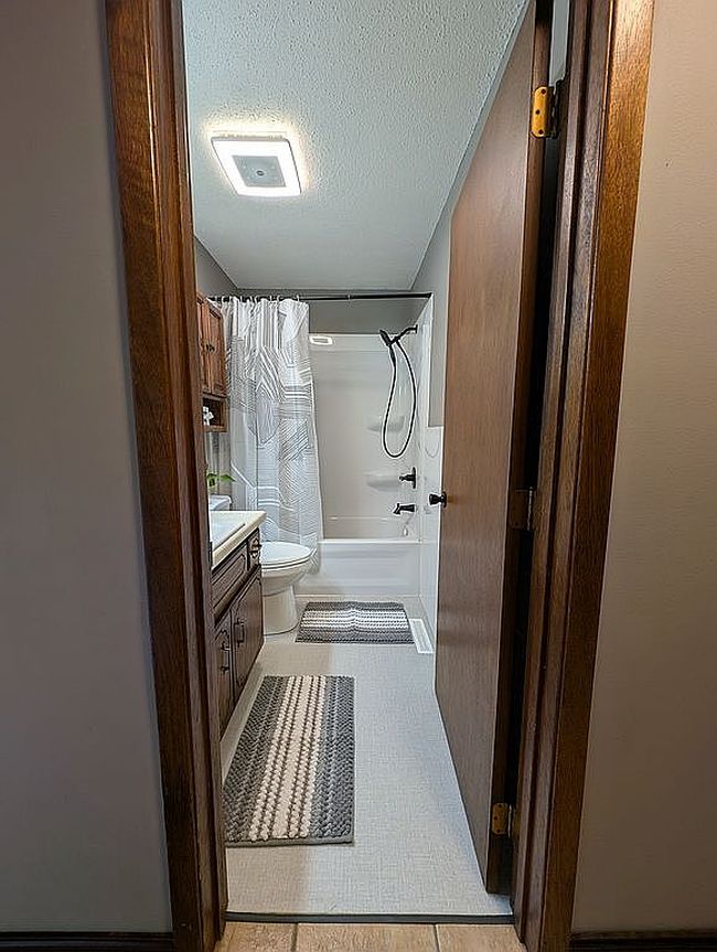 Photo of 4432 Mallard Loop Rd, North Branch, MN