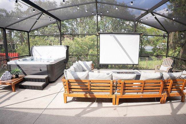 Image of 7809 Altavan Ave